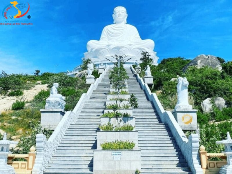 TOUR TÀ ĐÙNG - VỊNH HẠ LONG CỦA TÂY NGUYÊN - BUÔN MÊ - BUÔN ĐÔN - XE VIP LIMOUSINE