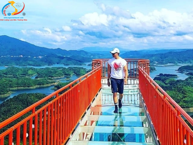 TOUR TÀ ĐÙNG - VỊNH HẠ LONG CỦA TÂY NGUYÊN - BUÔN MÊ - BUÔN ĐÔN - XE VIP LIMOUSINE