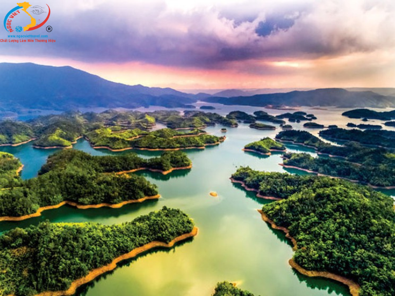 TOUR MĂNG ĐEN - KOM TUM - GIA LAI - BUÔN MÊ THUỘT - TÀ ĐÙNG - XE LIMOUSINE